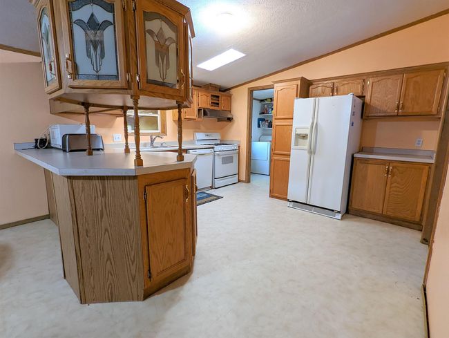 343 Old Temple Rd, House other with 3 bedrooms, 2 bathrooms and null parking in Lyndeborough NH | Image 7