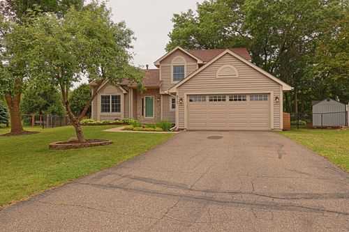 912 Moonlight Dr, Woodbury, MN, 55125-8536 | Card Image