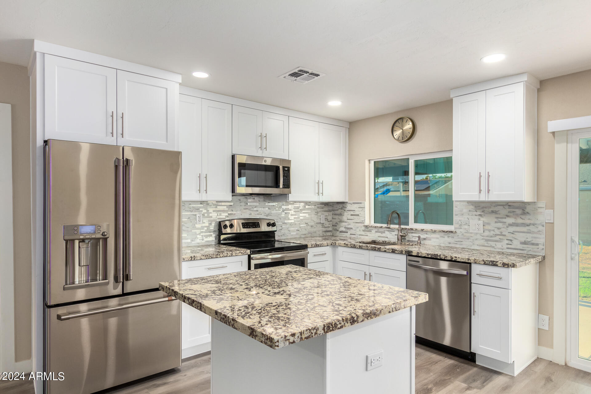 Residential Lease in Phoenix 2