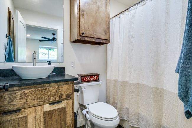 170 Cherokee Trl, House other with 3 bedrooms, 3 bathrooms and null parking in Nocona TX | Image 17