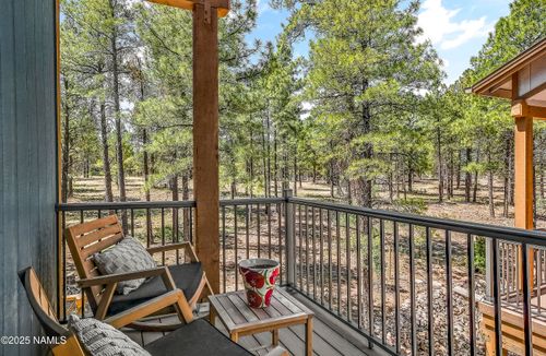 21-3001 E Butler Ave, Flagstaff, AZ, 86004-8960 | Card Image