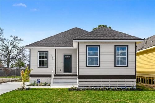 216 Trudeau Dr, Metairie, LA, 70003-6546 | Card Image
