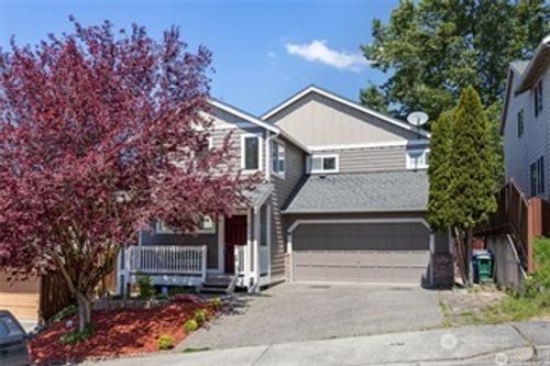 520 S 53rd Pl, Renton, WA, 98055-6209 | Card Image