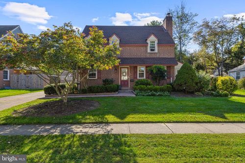 566 Marietta Ave, SWARTHMORE, PA, 19081-2415 | Card Image