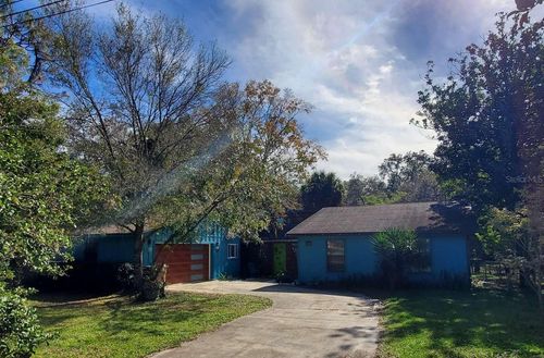 5017 E 127th Ave, TEMPLE TERRACE, FL, 33617-1431 | Card Image