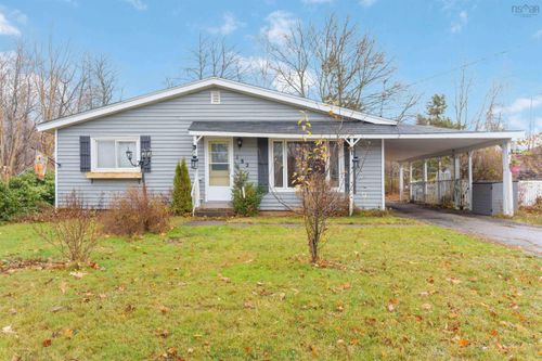 182 Canaan Ave, Kentville, NS, B4N2B1 | Card Image