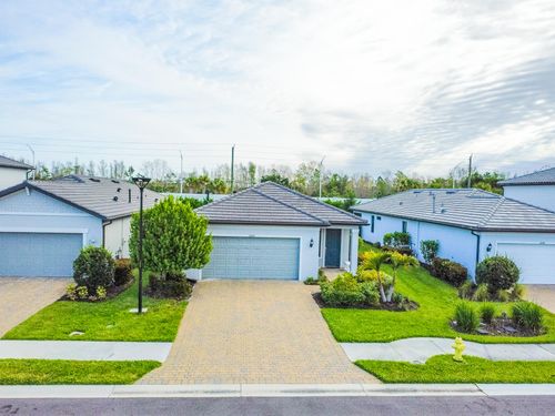 2244 Yellowfin Cir, NAPLES, FL, 34114-8337 | Card Image