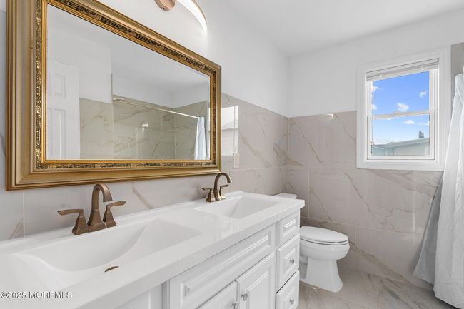 B - 129 Franklin Ave, Home with 3 bedrooms, 3 bathrooms and null parking in Seaside Heights NJ | Image 12