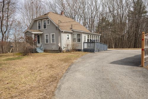 102 Mcnamara Street, Lewiston, ME, 04240 | Card Image