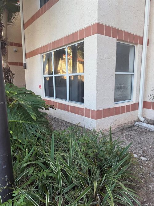 1715-3320 Pinewalk Dr N, Margate, FL, 33063-7842 | Card Image