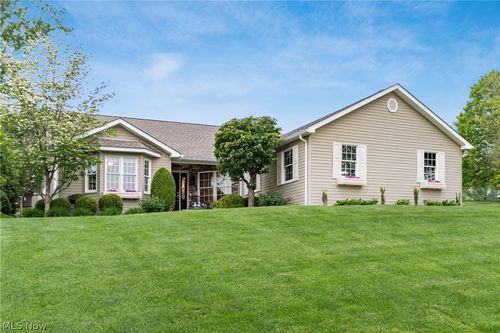 2770 Ash Meadows Blvd, Zanesville, OH, 43701-9718 | Card Image