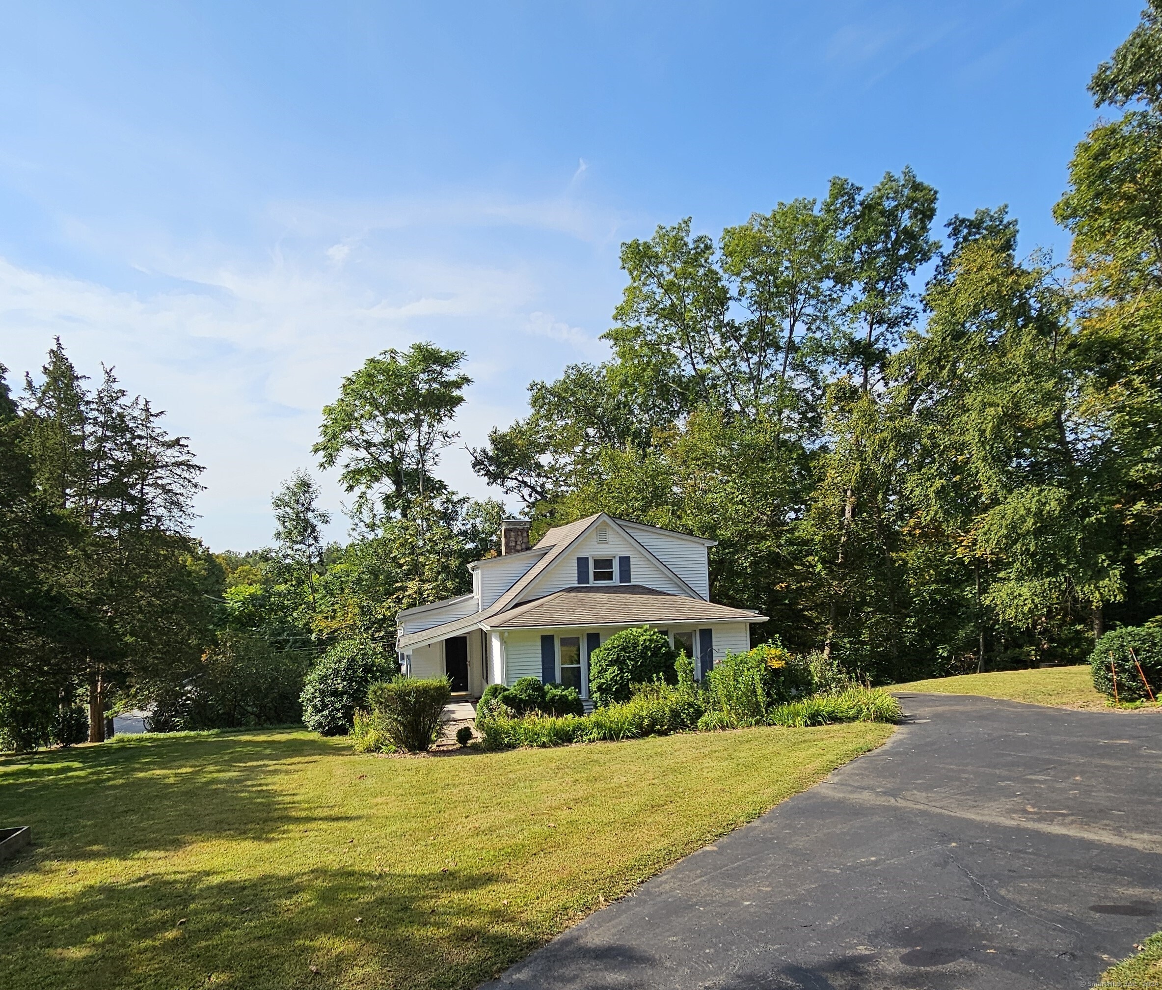 Route 163 , Oakdale, CT 06370