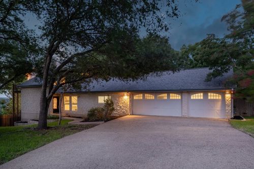 7205 Rusty Fig Dr, Austin, TX, 78750-8129 | Card Image