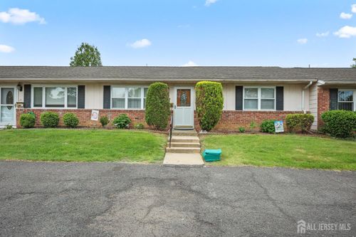 10 Nebraska Dr, Matawan, NJ, 07747-3655 | Card Image