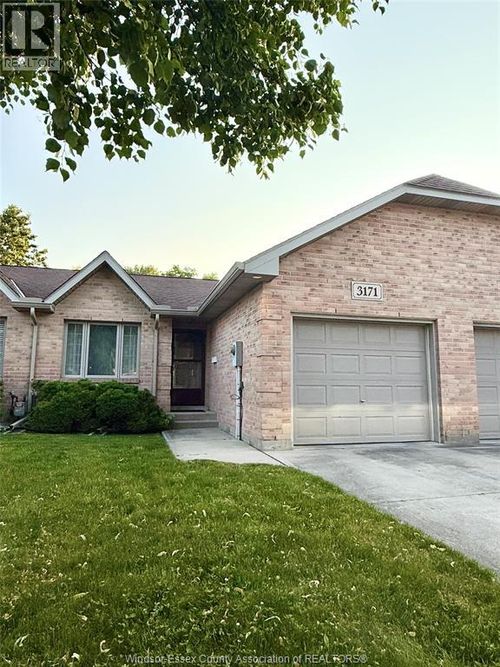 3171 Northway Ave, Windsor, ON, N9E4S4 | Card Image