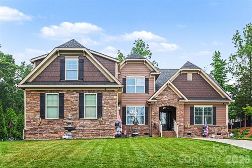 172 Shinnville Ridge Ln, Mooresville, NC, 28115-9407 | Card Image