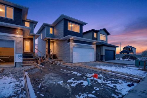 2518 44 St S, Lethbridge, AB, T1K8L6 | Card Image