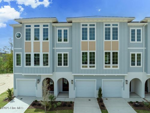 2593 Alvernia Dr, Castle Hayne, NC, 28429-1408 | Card Image