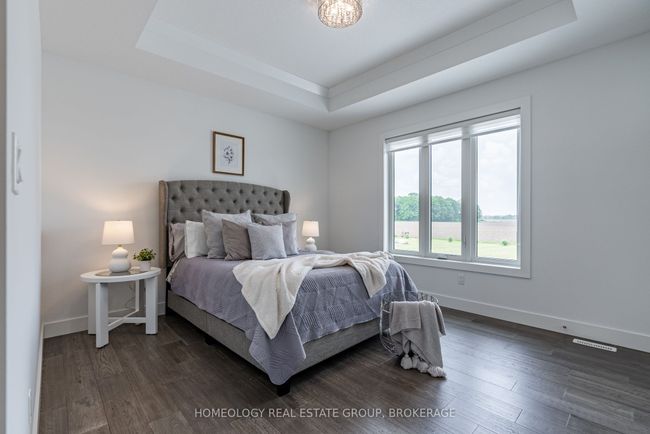 6572 Calvert Dr, House other with 5 bedrooms, 3 bathrooms and 4 parking in Strathroy ON | Image 14