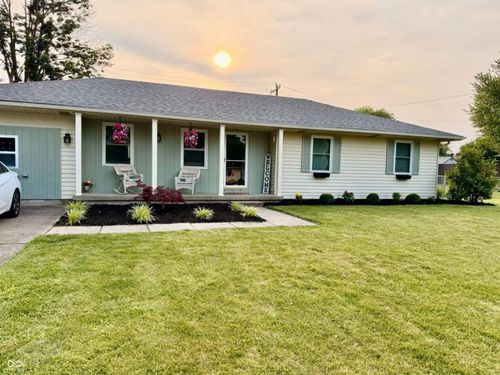 740 Linden Drive, Seymour, IN, 47274 | Card Image