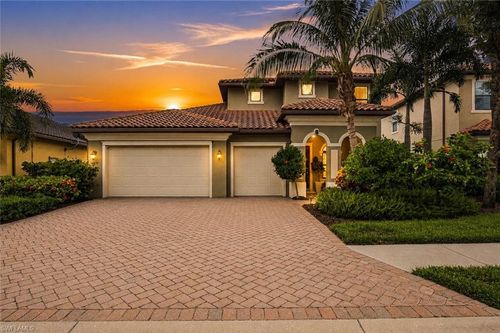 4433 Tamarind Way, NAPLES, FL, 34119-9685 | Card Image