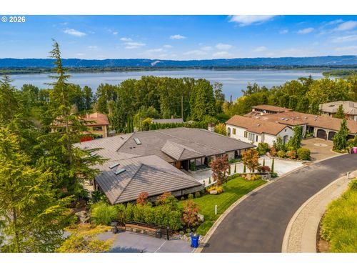 2304 Nw 84th Loop, Vancouver, WA, 98665-6541 | Card Image