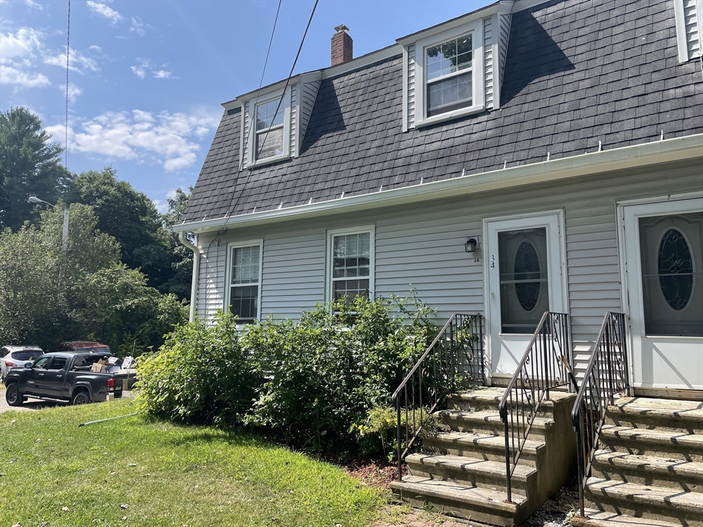Nelson St, South Barre, MA 01074