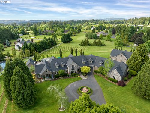 6061 Sw Meridian Way, Tualatin, OR, 97062-6752 | Card Image