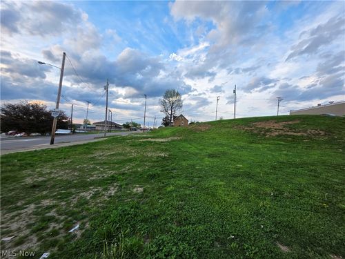 501 Wheeling Ave, Cambridge, OH, 43725-2249 | Card Image