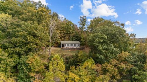 38 Lakeland Rd, Waverly, TN, 37185-3329 | Card Image