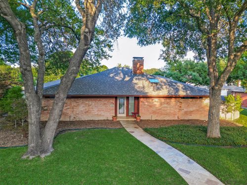 236 Valley Creek Pl, Richardson, TX, 75080-1922 | Card Image