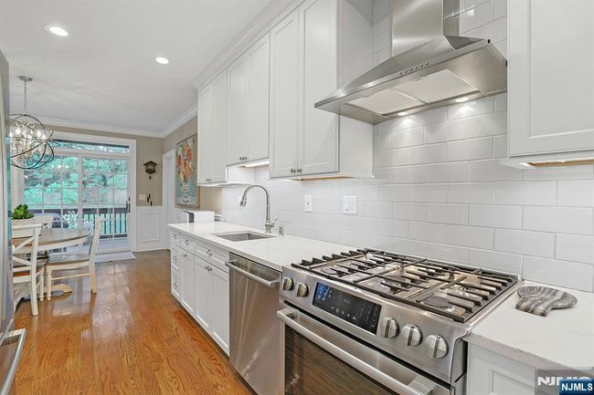 12 Pheasant Run, Condo with 2 bedrooms, 3 bathrooms and null parking in Old Tappan NJ | Image 10