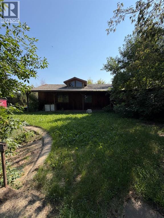 Commercial Sale in Ponoka
