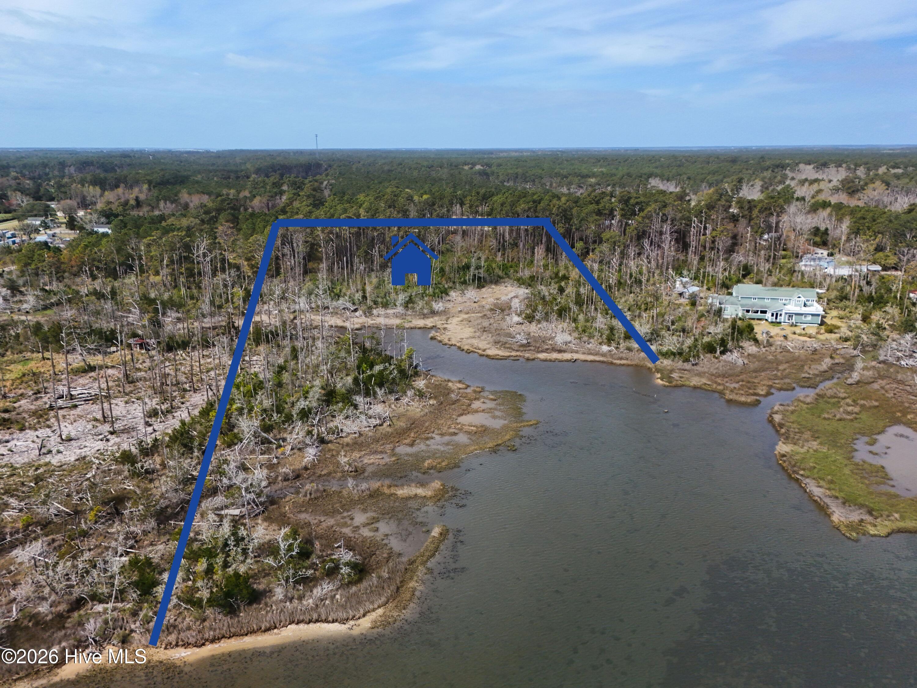 Land in Smyrna