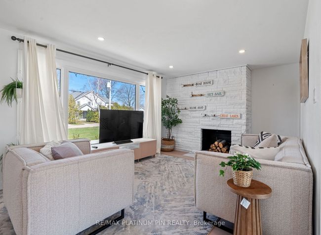71658 Old Cedar Bank Lane, House other with 4 bedrooms, 2 bathrooms and 6 parking in Dashwood ON | Image 4