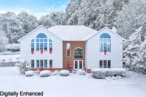 8995 Jubal Early Hwy, Hardy, VA, 24101-6009 | Card Image