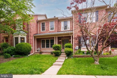 7 Willwood Ct, BALTIMORE, MD, 21209-1059 | Card Image