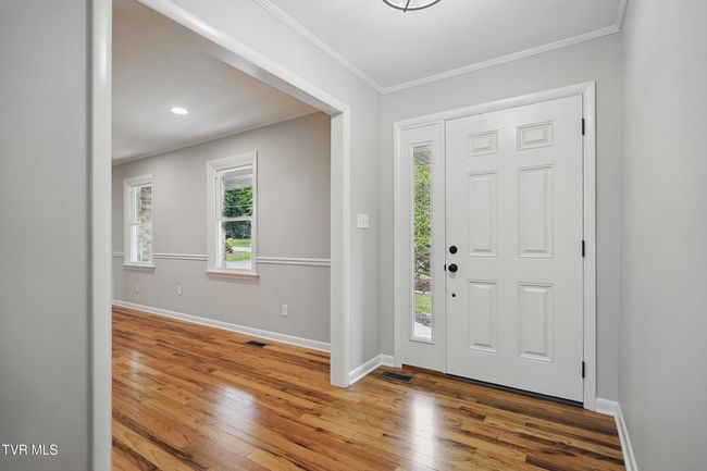 foyer | Image 32