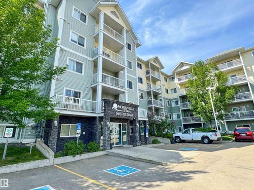 524-9910 107 St, Morinville, AB, T8R0A3 | Card Image