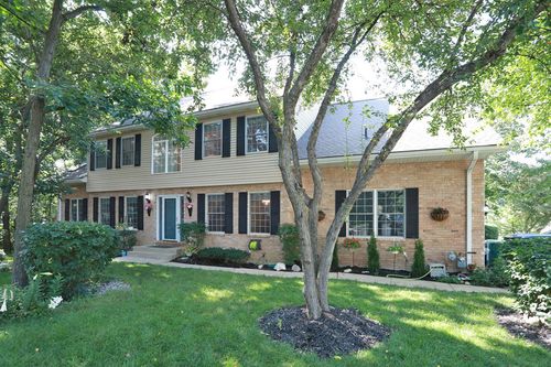 1335 Laurel Oaks Dr, Streamwood, IL, 60107-3316 | Card Image