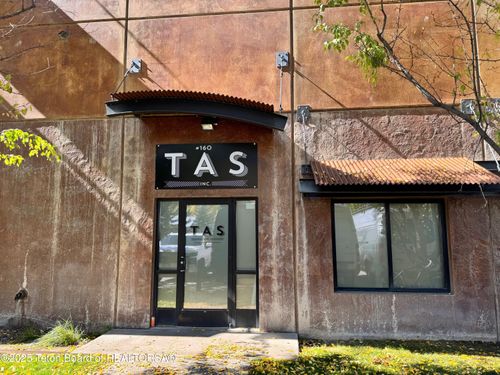 1705 High School Rd, Jackson, WY, 83001-8281 | Card Image