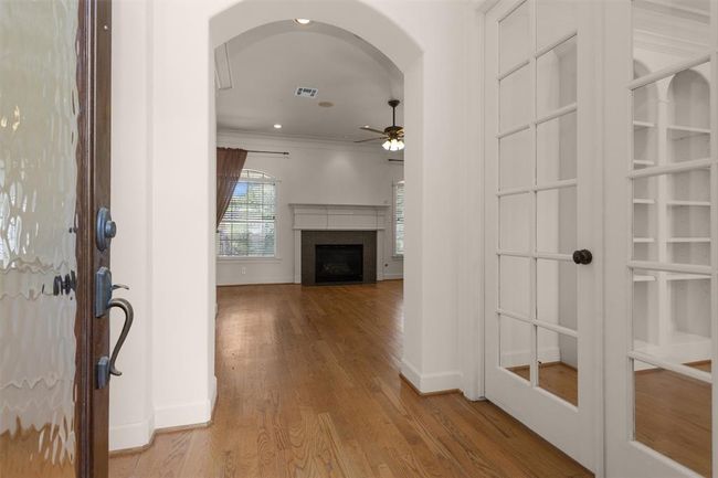 12689 Longmire Way, House other with 4 bedrooms, 4 bathrooms and 2 parking in Conroe TX | Image 4