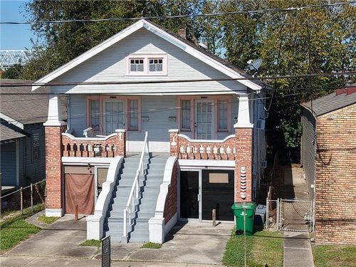 733 Anson St, Gretna, LA, 70053-2308 | Card Image