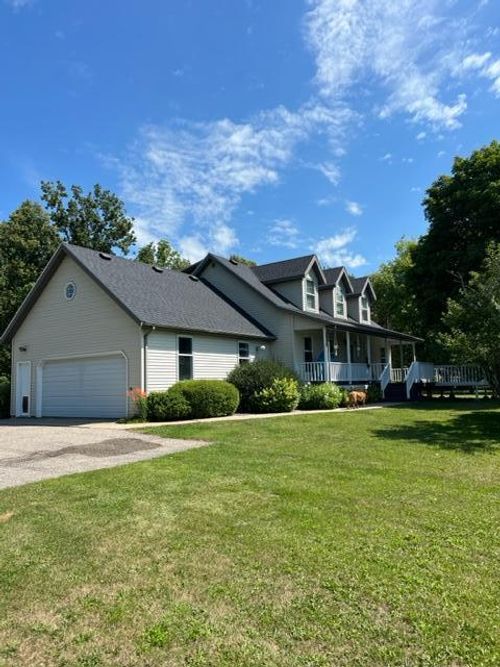 37165 County 7, Bagley, MN, 56621-4483 | Card Image