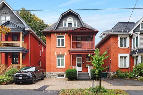 4-29 Argyle Ave, Ottawa, ON, K2P1B3 | Card Image