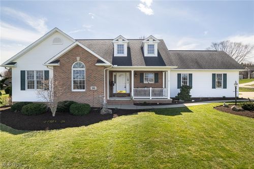 141 Countryview Ave, Dalton, OH, 44618-9058 | Card Image