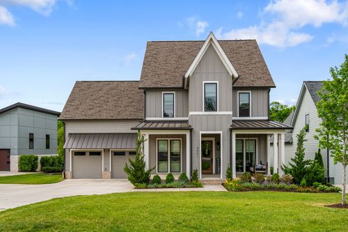 4001 Natures Landing Dr, Franklin, TN, 37064-1803 | Card Image