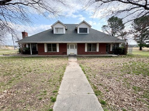 151 S 2nd St, Porter, OK, 74454-1053 | Card Image