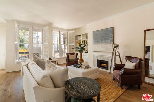 101-420 S Barrington Ave, Los Angeles, CA, 90049-3301 | Card Image