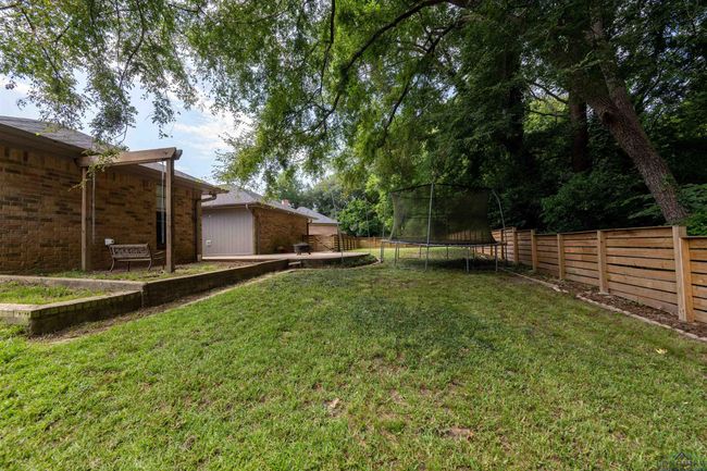 1105 Sequoia Cir, House other with 4 bedrooms, 2 bathrooms and null parking in Kilgore TX | Image 18